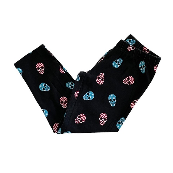 No Boundaries American Skull Black Faded Low Rise Capri Leggings Juniors Small - Picture 2 of 15
